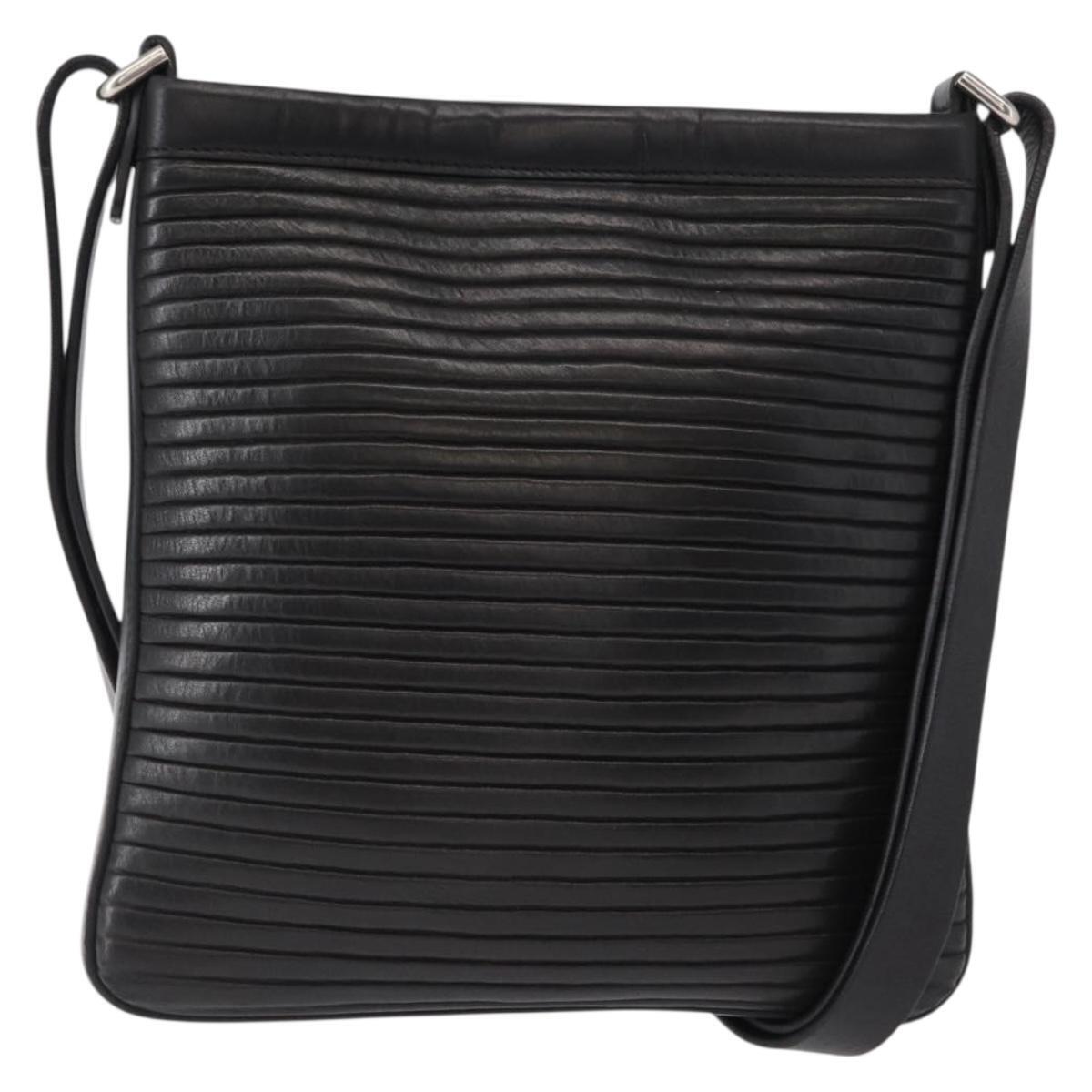 Salvatore Ferragamo Gancini Shoulder Bag Leather Black Silver Auth Gh1244